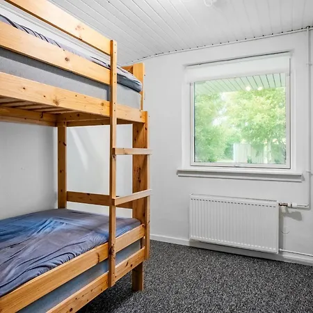 Awesome In Norre Aaby With Wifi Hébergement de vacances Norre Aby