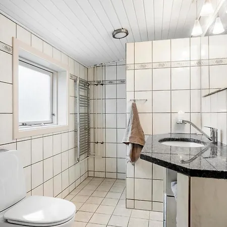 Awesome In Norre Aaby With Wifi Hébergement de vacances